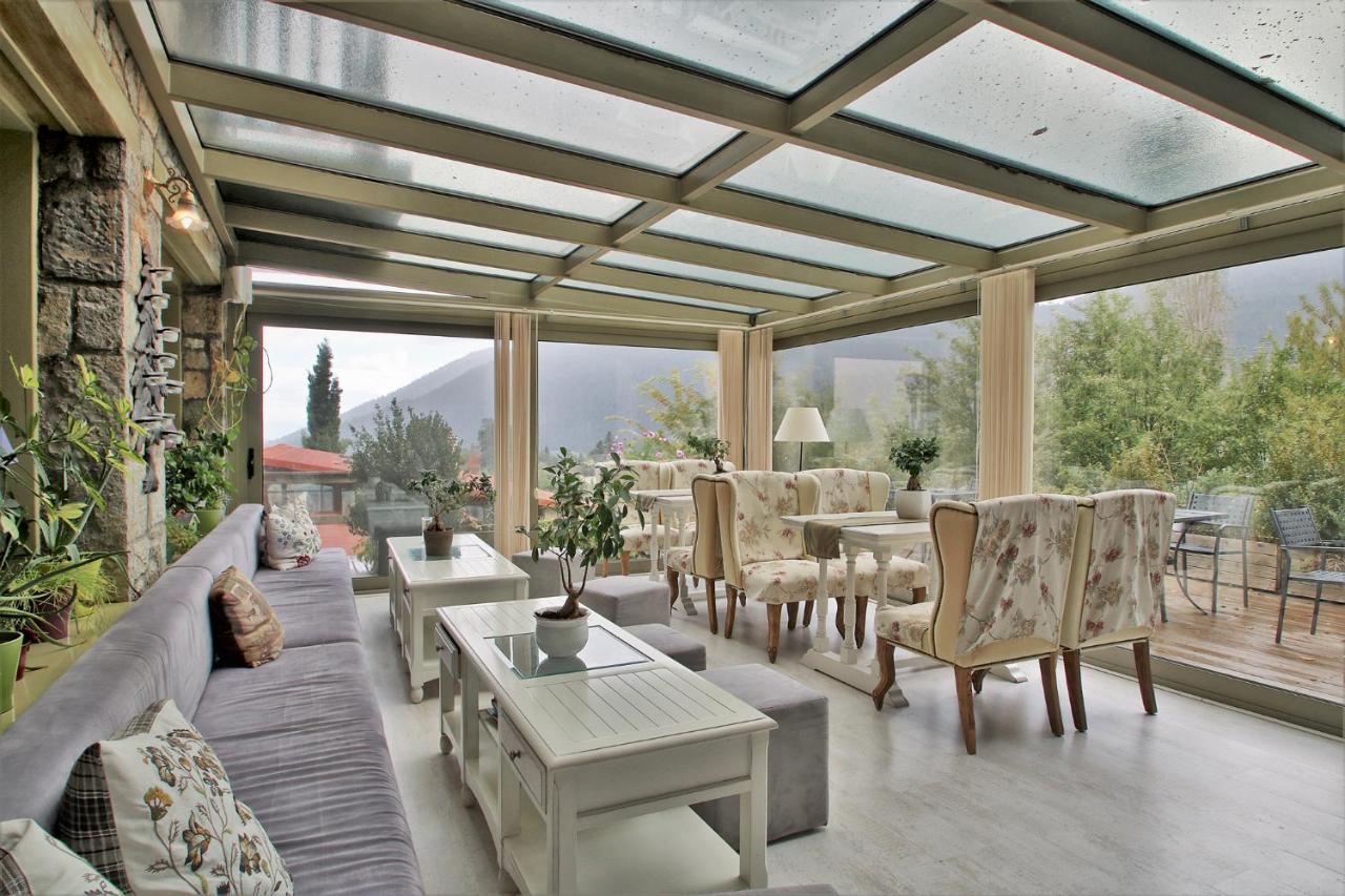 Boutique Hotel Skamnos Arachova Luaran gambar